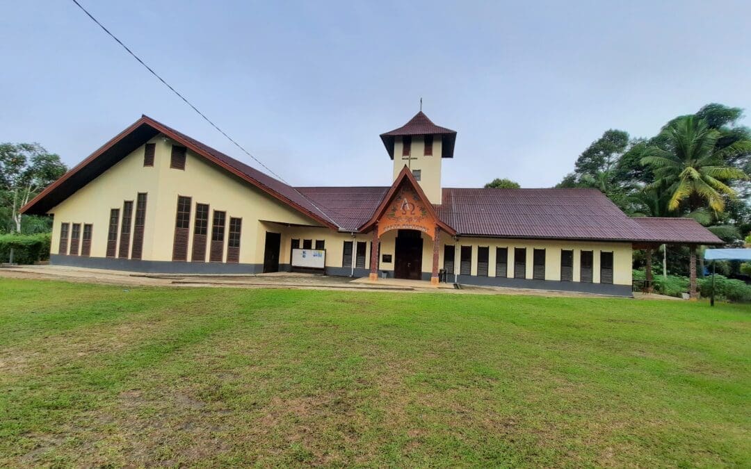 Misión en la parroquia de San Montfort Serawai – Sintang, Kalimantan Occidental