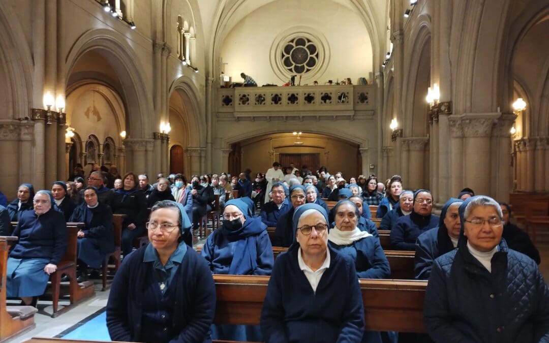 Visite de la Supérieure générale des Filles de la Charité au Chili